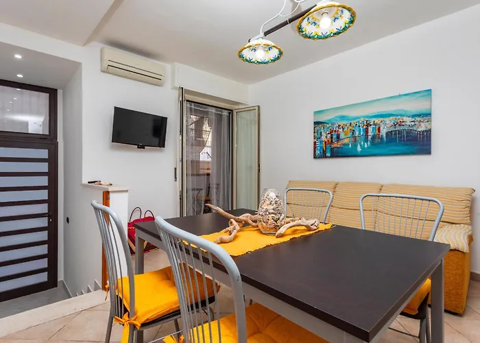 Gp House-giardini Naxos Apartment