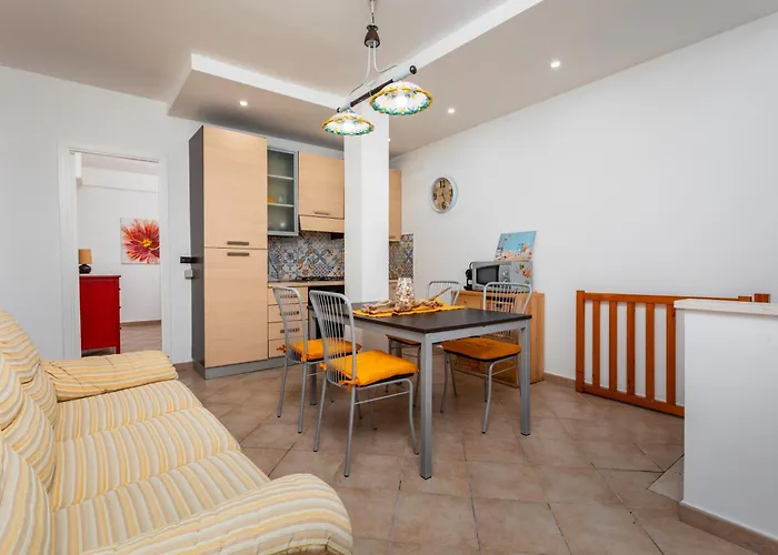 Gp House-giardini Naxos Apartment